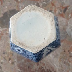 Vaza ceramica glazurata alb-albastru