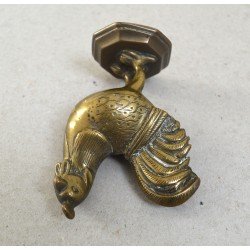 Cocos miniatura alama cca 1900