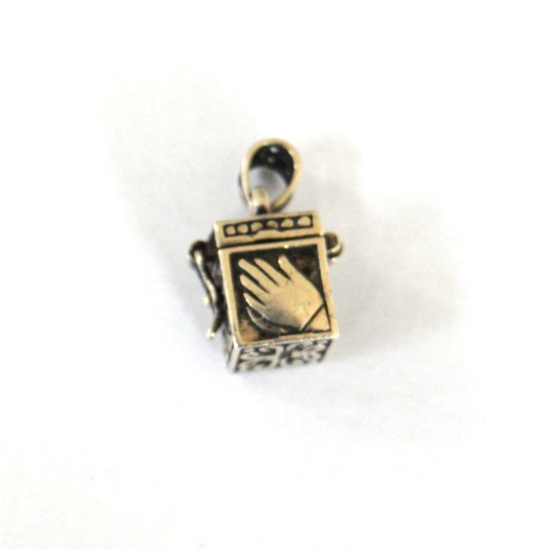 pandantiv caseta argint hamsa pandantiv caseta argint hamsa