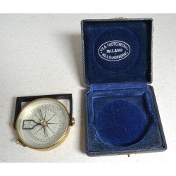 Busolă de precizie în cutie originală – „La Filotecnica” Milano, Ing. A. Salmoiraghi & C. (cca 1900–1930)